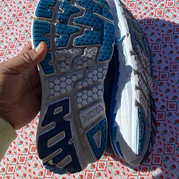 Hoka men’s athletic shoes - Picture 7 of 8